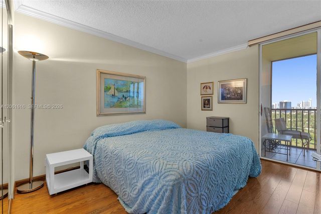 20335 W Country Club Drive 1806, Aventura, FL 33180