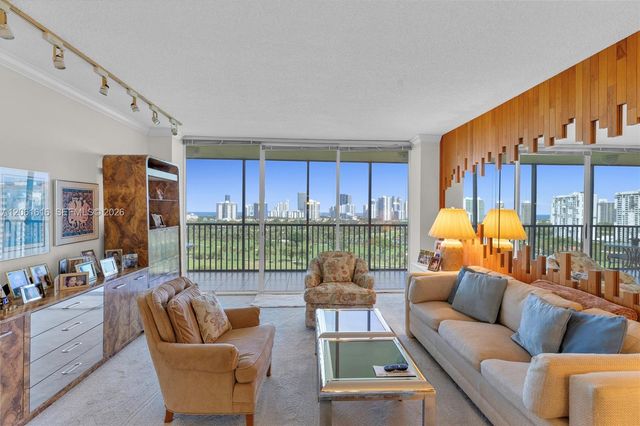 20335 W Country Club Drive 1806, Aventura, FL 33180