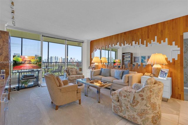 20335 W Country Club Drive 1806, Aventura, FL 33180