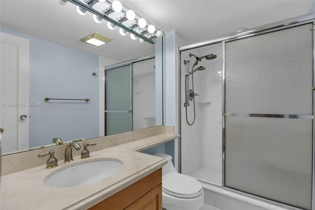 20335 W Country Club Drive 1806, Aventura, FL 33180