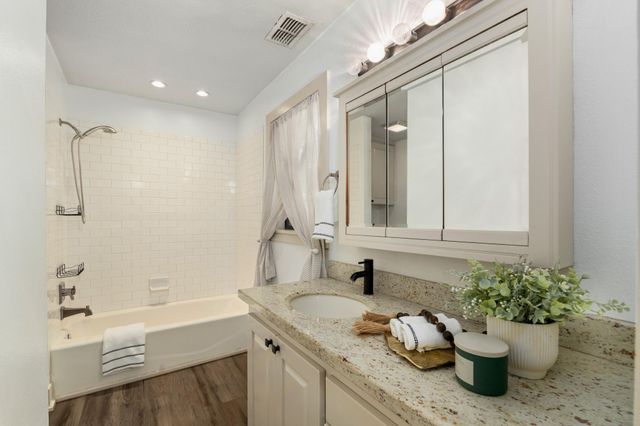 511 W Val Verde Street, Brenham, TX 77833
