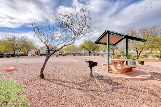 3516 Glorious Iris Place 1, North Las Vegas, NV 89084