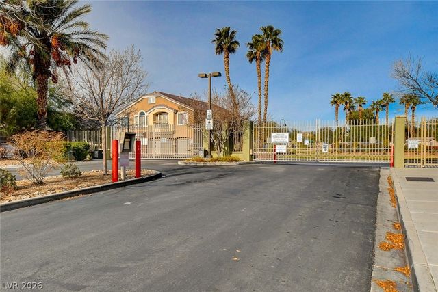 3516 Glorious Iris Place 1, North Las Vegas, NV 89084