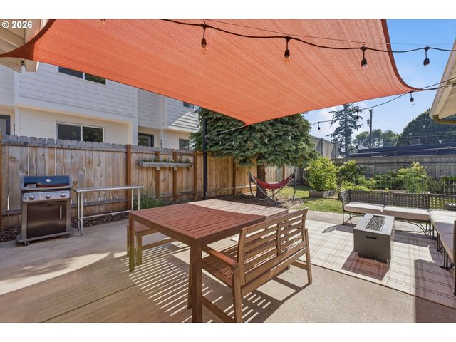 7434 Se 51ST Ave, Portland, OR 97206