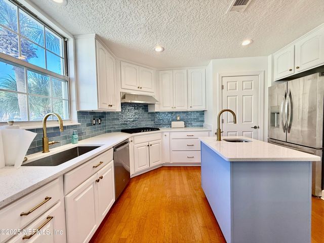 315 OCEAN GRANDE Drive 206, Ponte Vedra Beach, FL 32082
