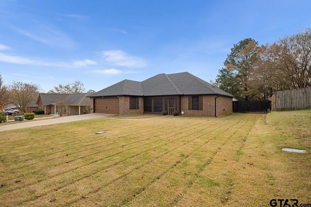 202 Spring Valley Rd, Queen City, TX 75572