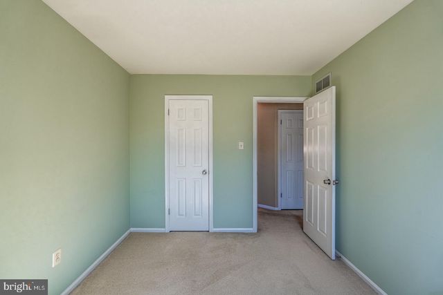 144 HUNT DR, Horsham, PA 19044