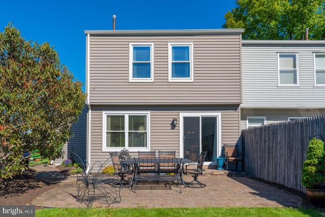 144 HUNT DR, Horsham, PA 19044