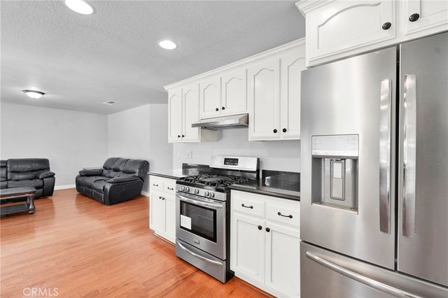 13047 San Carlos Court, Victorville, CA 92392