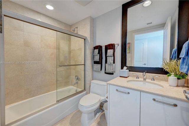 3101 S Ocean Dr 3203, Hollywood, FL 33019