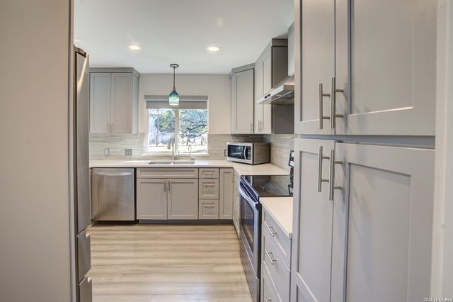 275 Wimberley Hills, Wimberley, TX 78676