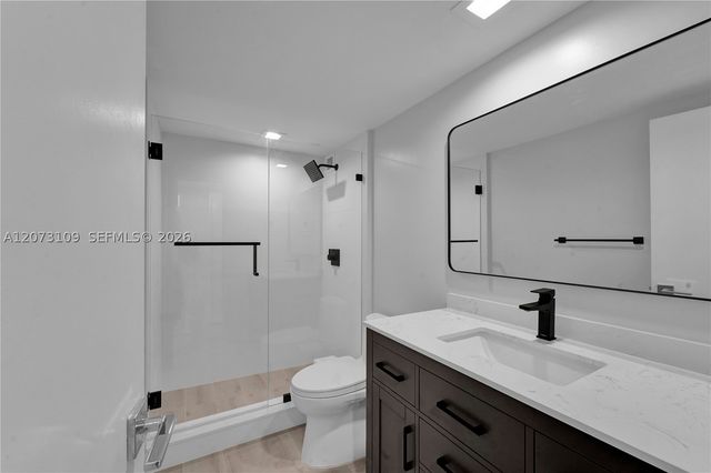 5600 Collins Ave 6A, Miami Beach, FL 33140