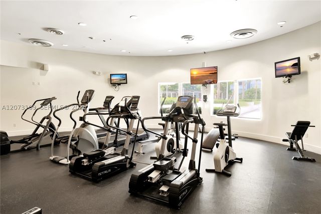 5600 Collins Ave 6A, Miami Beach, FL 33140