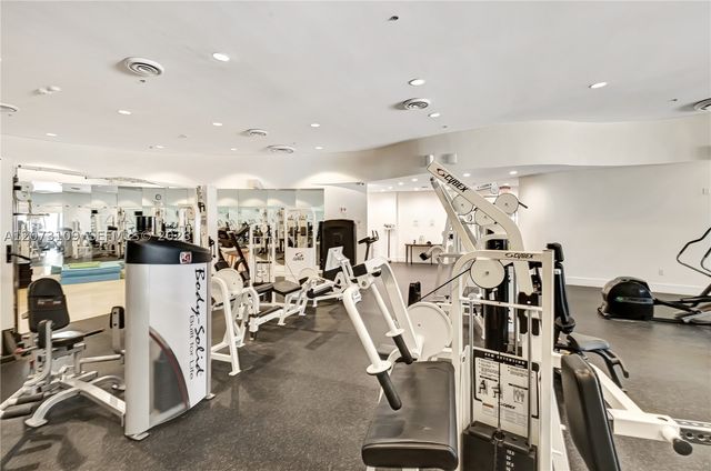 5600 Collins Ave 6A, Miami Beach, FL 33140