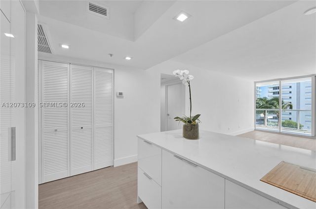 5600 Collins Ave 6A, Miami Beach, FL 33140
