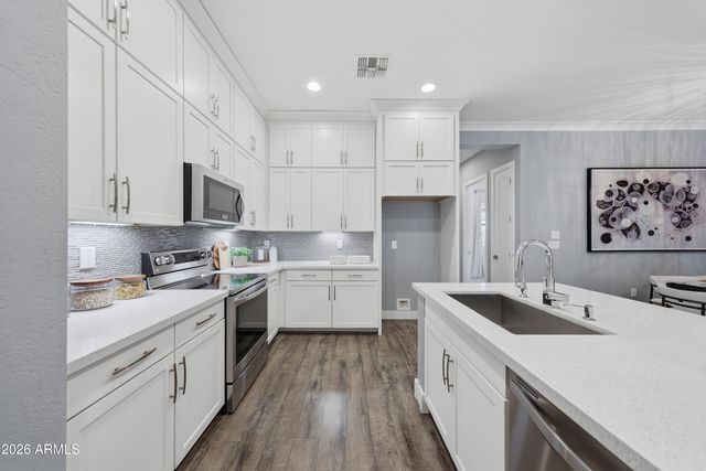 6565 E THOMAS Road 1099, Scottsdale, AZ 85251