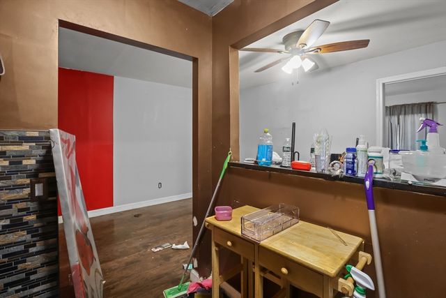 175 Clare Ave B4, Boston, MA 02136