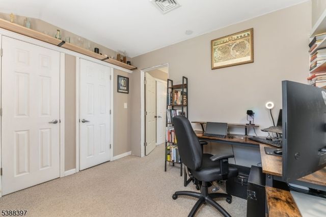 44 Hoffman Dr, Califon Boro, NJ 07830