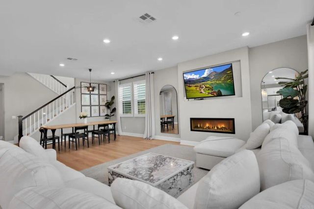 916 Lindbergh Drive, San Marcos, CA 92069