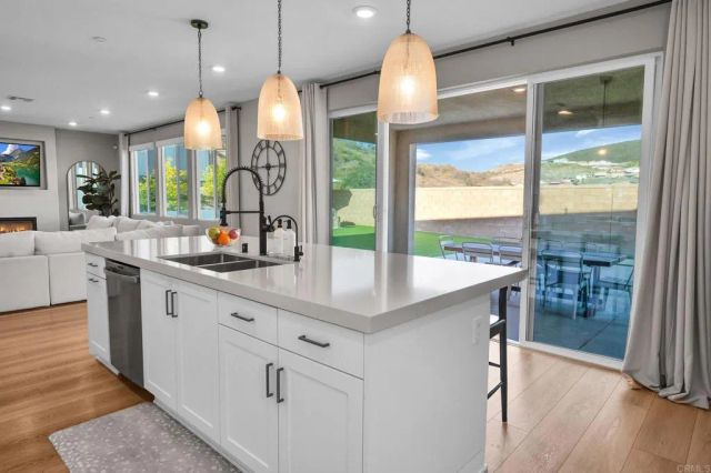 916 Lindbergh Drive, San Marcos, CA 92069
