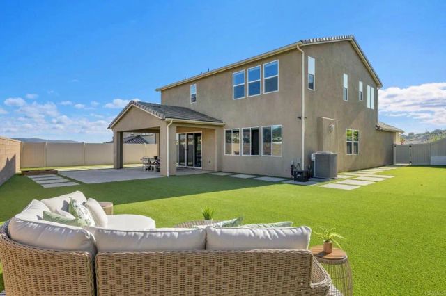 916 Lindbergh Drive, San Marcos, CA 92069