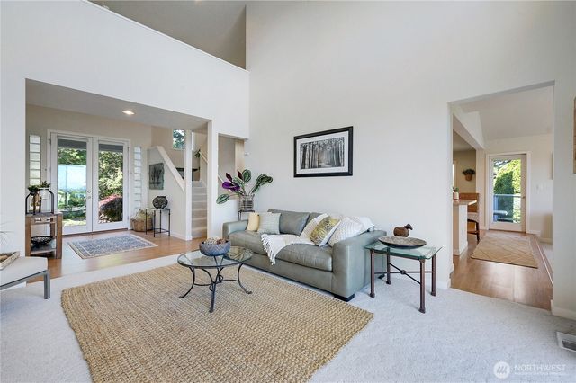 103 Deer Hollow Circle, Port Ludlow, WA 98365