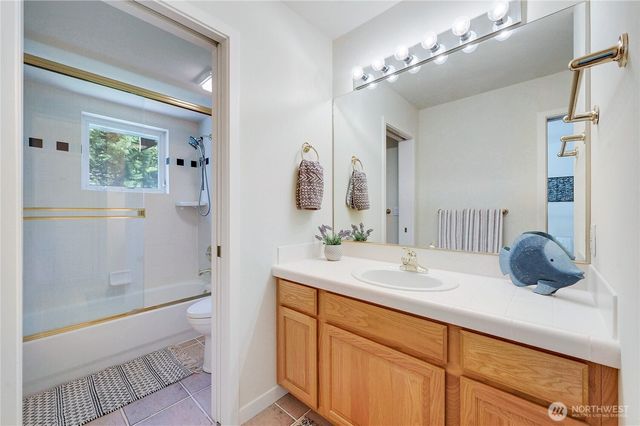 103 Deer Hollow Circle, Port Ludlow, WA 98365