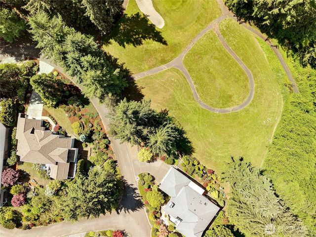 103 Deer Hollow Circle, Port Ludlow, WA 98365