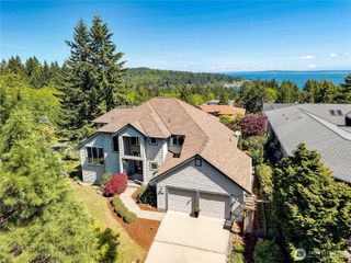 103 Deer Hollow Circle, Port Ludlow, WA 98365