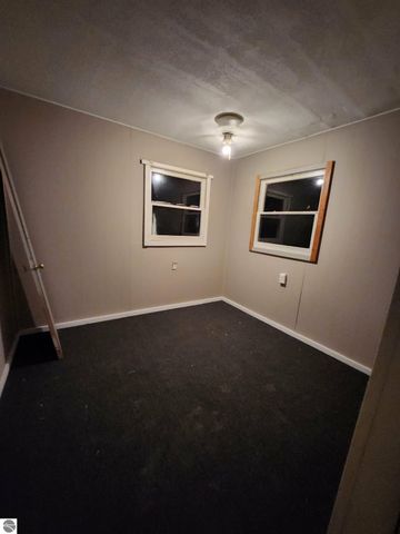 1520 Northwoods Drive, Alger, MI 48610