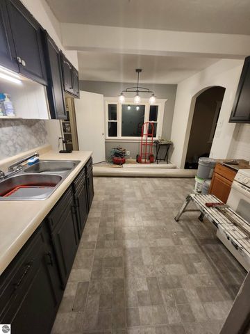 1520 Northwoods Drive, Alger, MI 48610