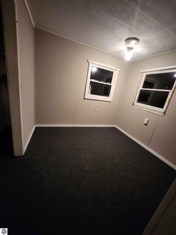 1520 Northwoods Drive, Alger, MI 48610