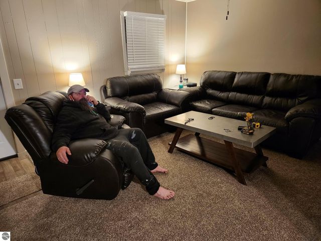 1520 Northwoods Drive, Alger, MI 48610