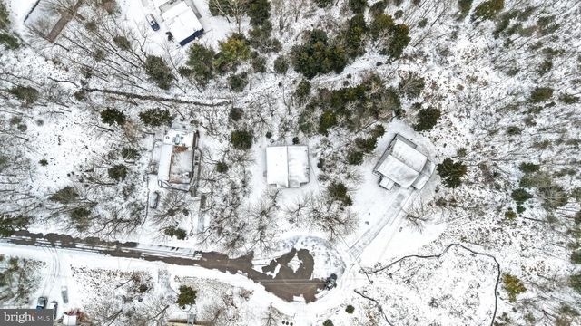 6522 RUNNYMEAD LN, Tobyhanna, PA 18466