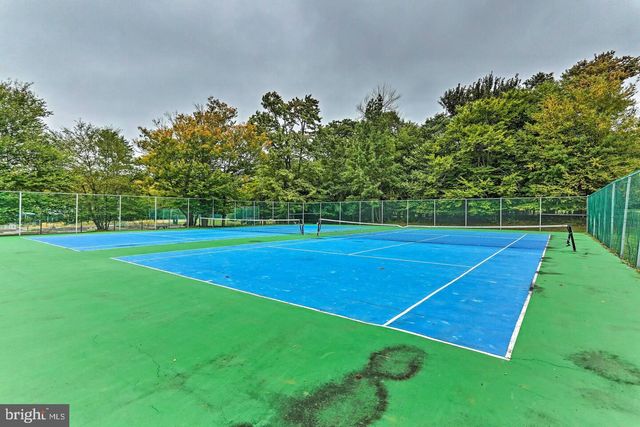 6522 RUNNYMEAD LN, Tobyhanna, PA 18466