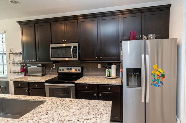 11660 SW 13th Court, Pembroke Pines, FL 33025