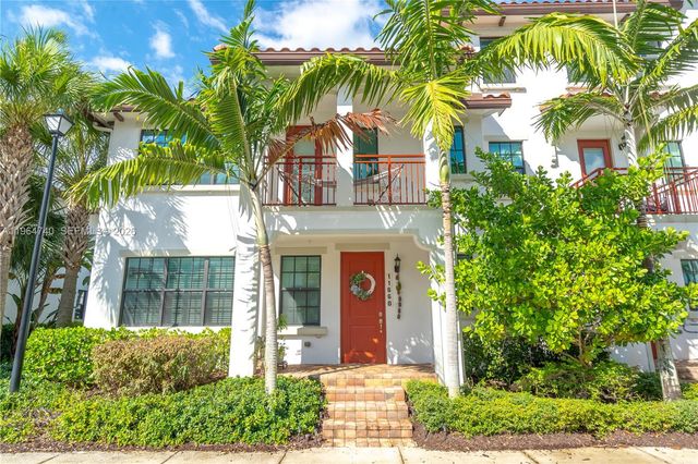 11660 SW 13th Court, Pembroke Pines, FL 33025