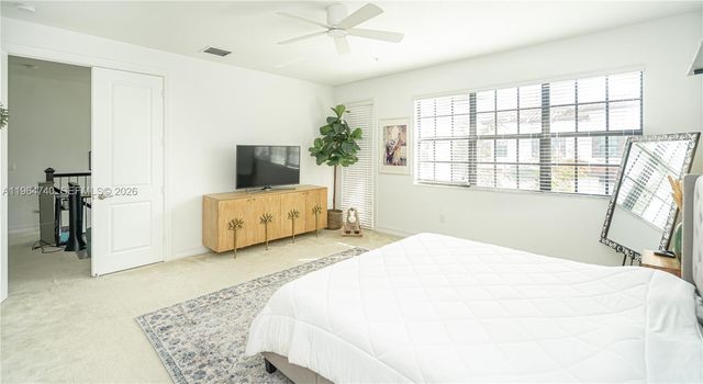 11660 SW 13th Court, Pembroke Pines, FL 33025