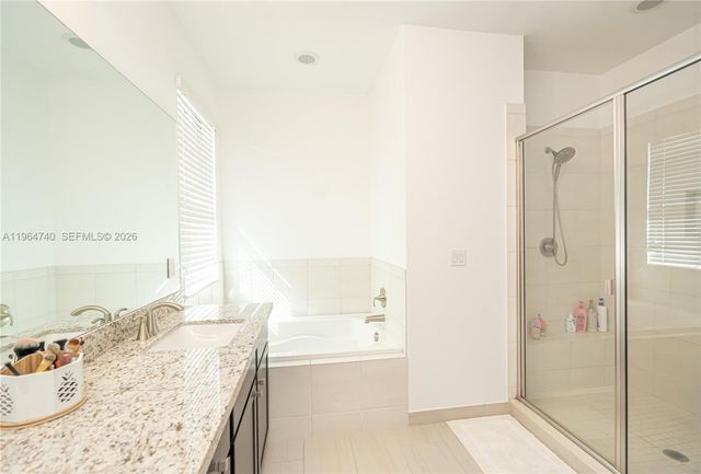 11660 SW 13th Court, Pembroke Pines, FL 33025