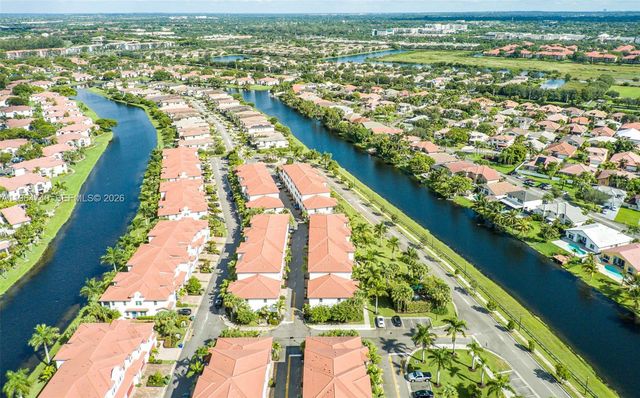 11660 SW 13th Court, Pembroke Pines, FL 33025