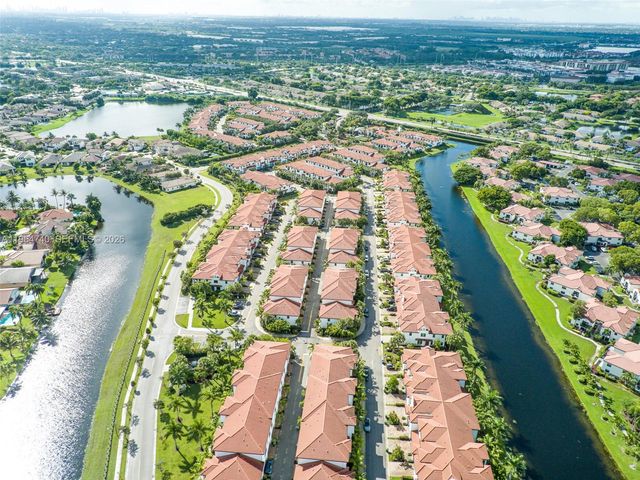 11660 SW 13th Court, Pembroke Pines, FL 33025