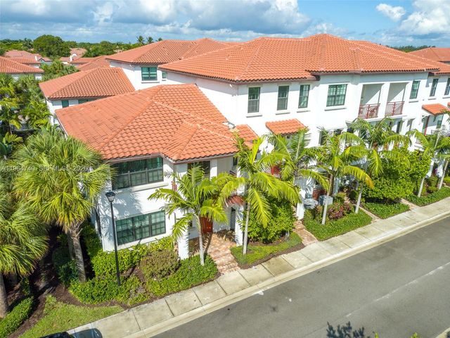 11660 SW 13th Court, Pembroke Pines, FL 33025