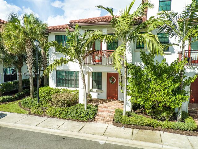 11660 SW 13th Court, Pembroke Pines, FL 33025