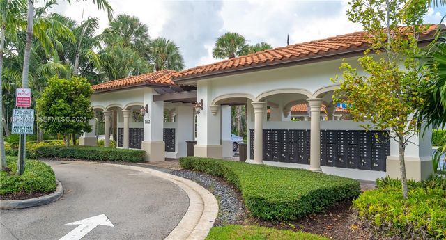 11660 SW 13th Court, Pembroke Pines, FL 33025