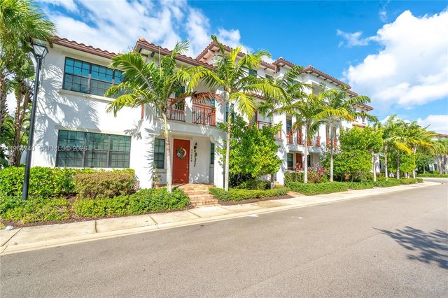 11660 SW 13th Court, Pembroke Pines, FL 33025