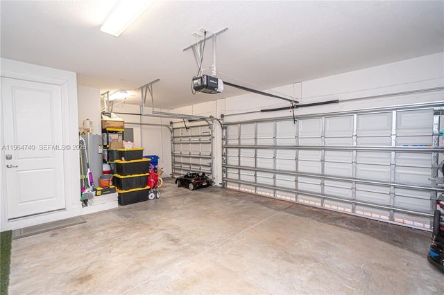 11660 SW 13th Court, Pembroke Pines, FL 33025