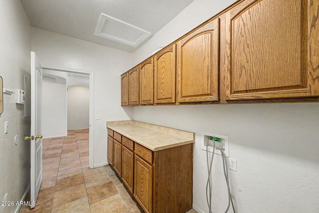 2124 W RED BIRD Road, Phoenix, AZ 85085