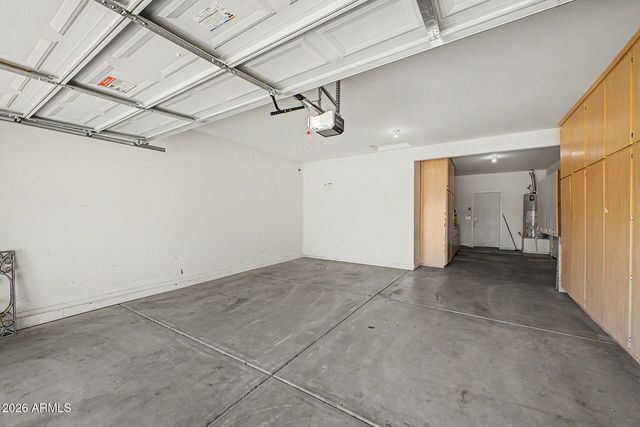 2124 W RED BIRD Road, Phoenix, AZ 85085