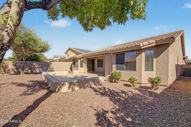 2124 W RED BIRD Road, Phoenix, AZ 85085
