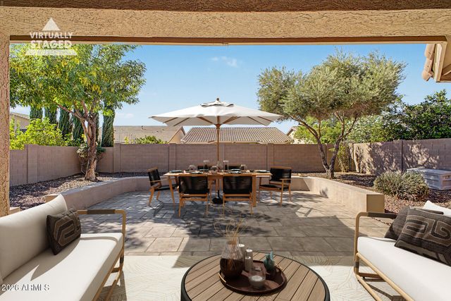 2124 W RED BIRD Road, Phoenix, AZ 85085
